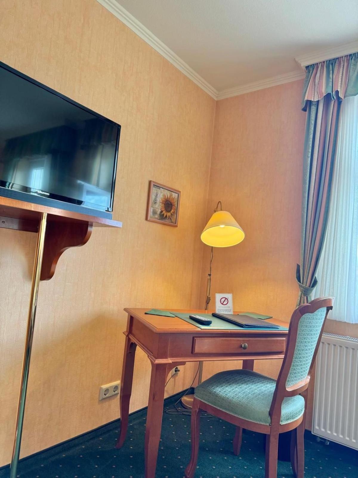 Pension Alter Kutschenbauer Wernigerode Δωμάτιο φωτογραφία